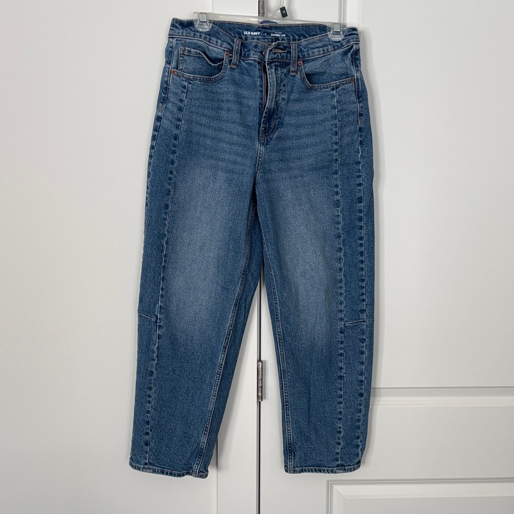 Old Navy High-Rise Barrel Leg Jeans